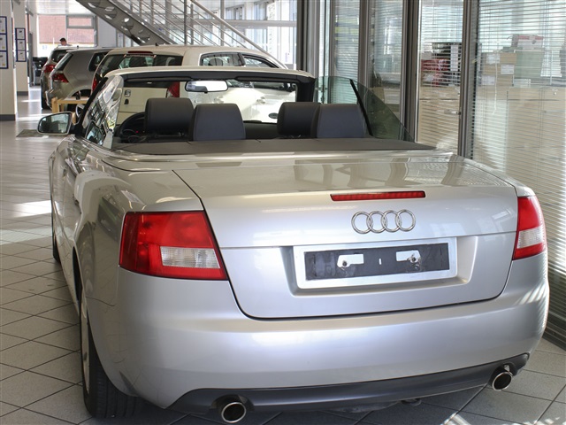 Audi A4 Cabrio  bei Hoffmann Automobile in Wolfsburg kaufen und sofort mitnehmen - Bild 14