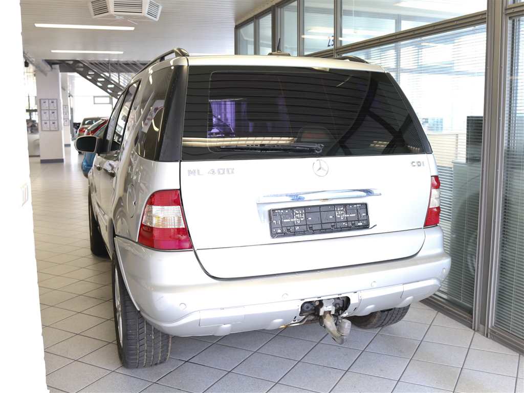 Mercedes-Benz ML 400 bei Hoffmann Automobile in Wolfsburg kaufen und sofort mitnehmen - Bild 3