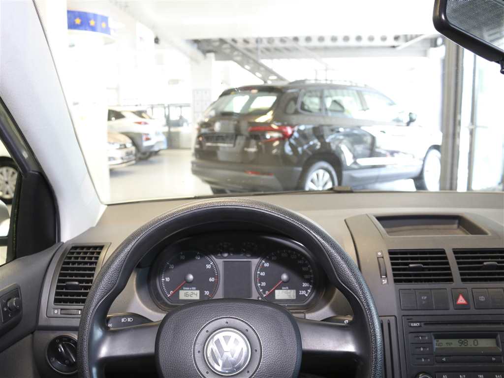 VW Polo  bei Hoffmann Automobile in Wolfsburg kaufen und sofort mitnehmen - Bild 7