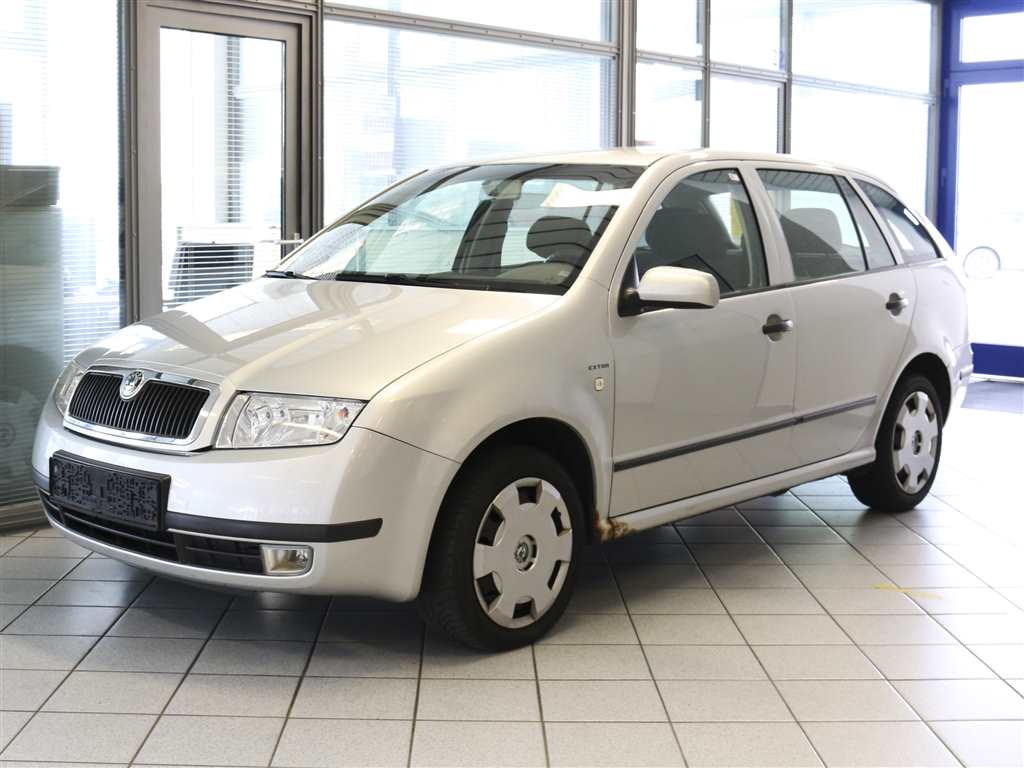 Skoda Fabia Combi  für nur 300,- € bei Hoffmann Automobile in Wolfsburg kaufen und sofort mitnehmen