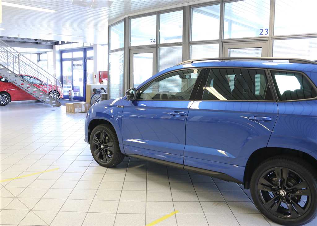 Skoda Karoq  bei Hoffmann Automobile in Wolfsburg kaufen und sofort mitnehmen - Bild 14