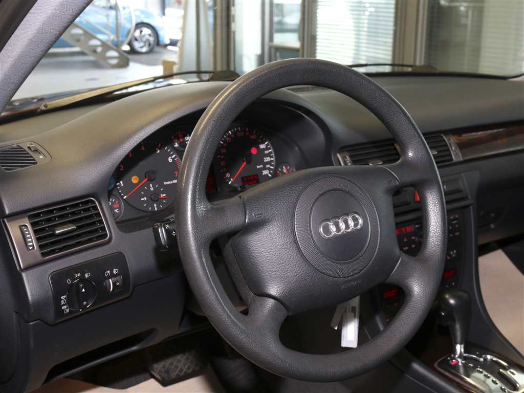 Audi A6  bei Hoffmann Automobile in Wolfsburg kaufen und sofort mitnehmen - Bild 10