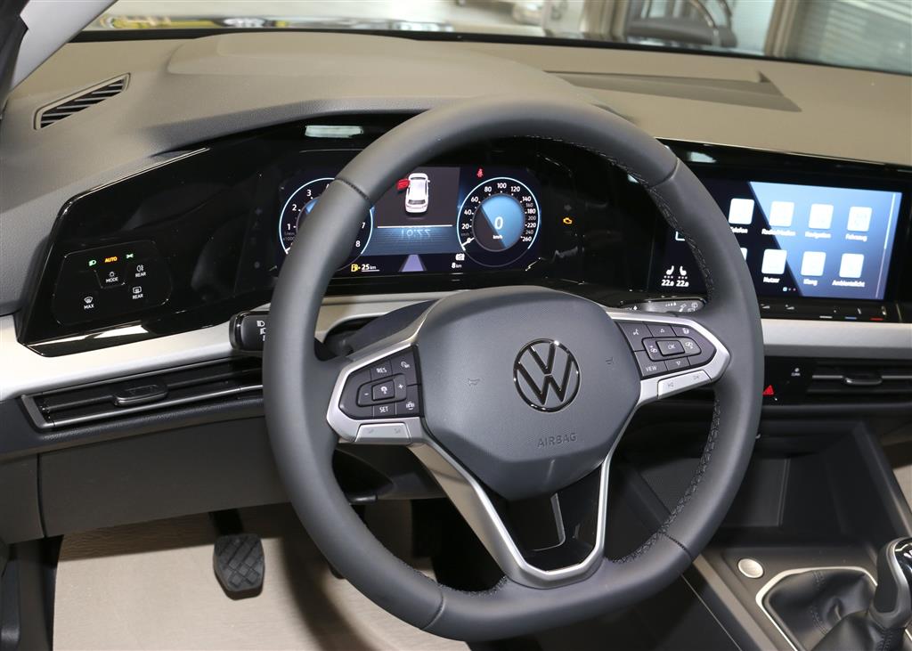 VW Golf  bei Hoffmann Automobile in Wolfsburg kaufen und sofort mitnehmen - Bild 10