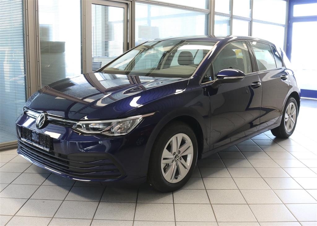 VW Golf Life für nur 25.300,- € bei Hoffmann Automobile in Wolfsburg kaufen und sofort mitnehmen