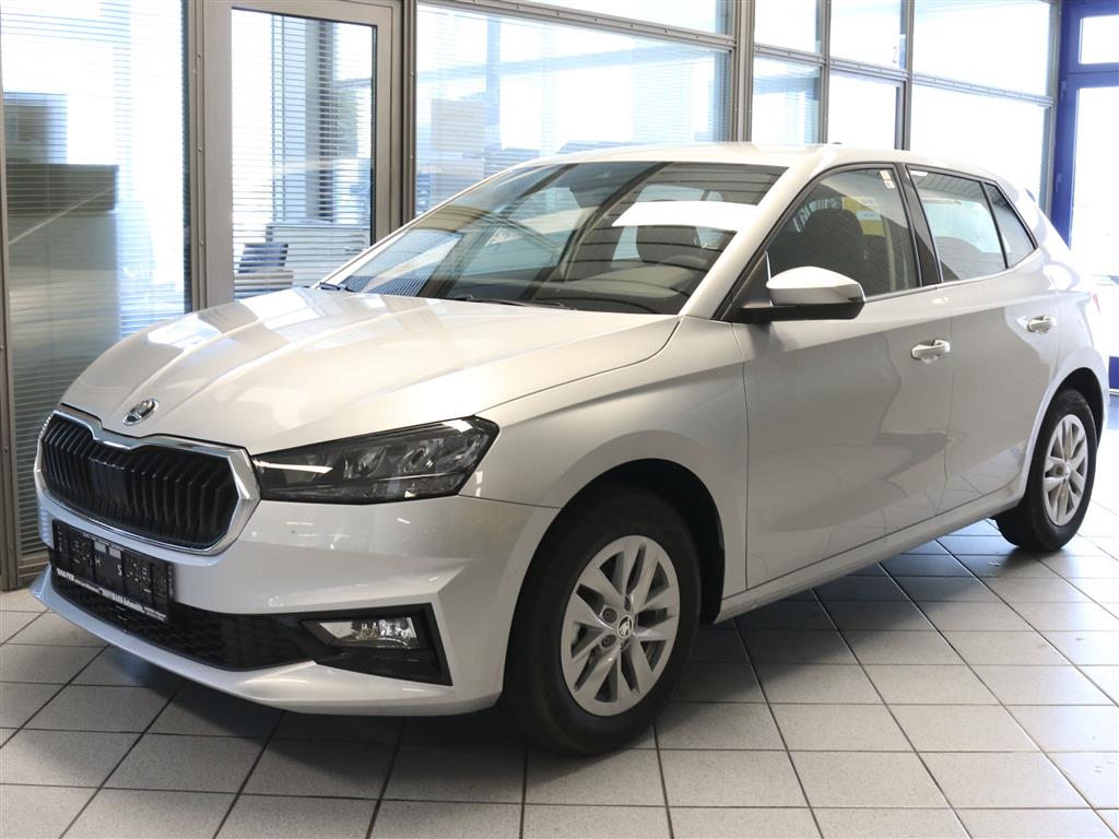 Skoda Fabia  für nur 17.450,- € bei Hoffmann Automobile in Wolfsburg kaufen und sofort mitnehmen
