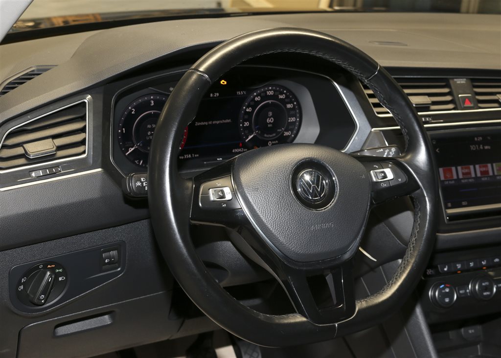 VW Tiguan  bei Hoffmann Automobile in Wolfsburg kaufen und sofort mitnehmen - Bild 10