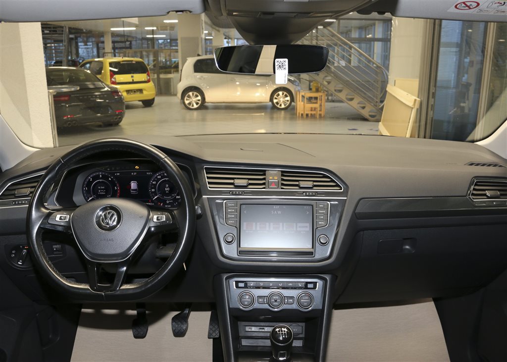 VW Tiguan  bei Hoffmann Automobile in Wolfsburg kaufen und sofort mitnehmen - Bild 5