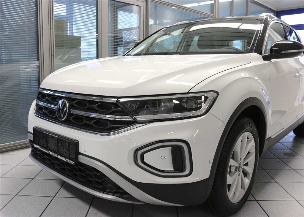 VW T-Roc  bei Hoffmann Automobile in Wolfsburg kaufen und sofort mitnehmen - Bild 14