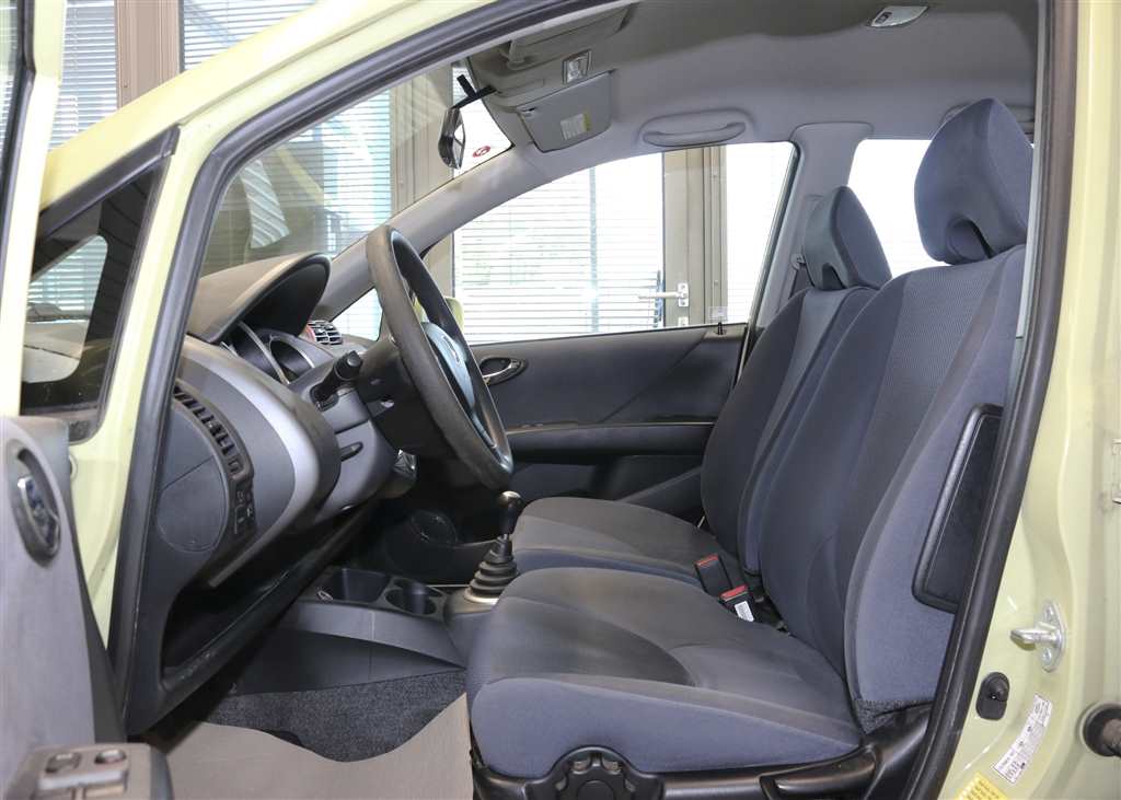 Honda Jazz  bei Hoffmann Automobile in Wolfsburg kaufen und sofort mitnehmen - Bild 10