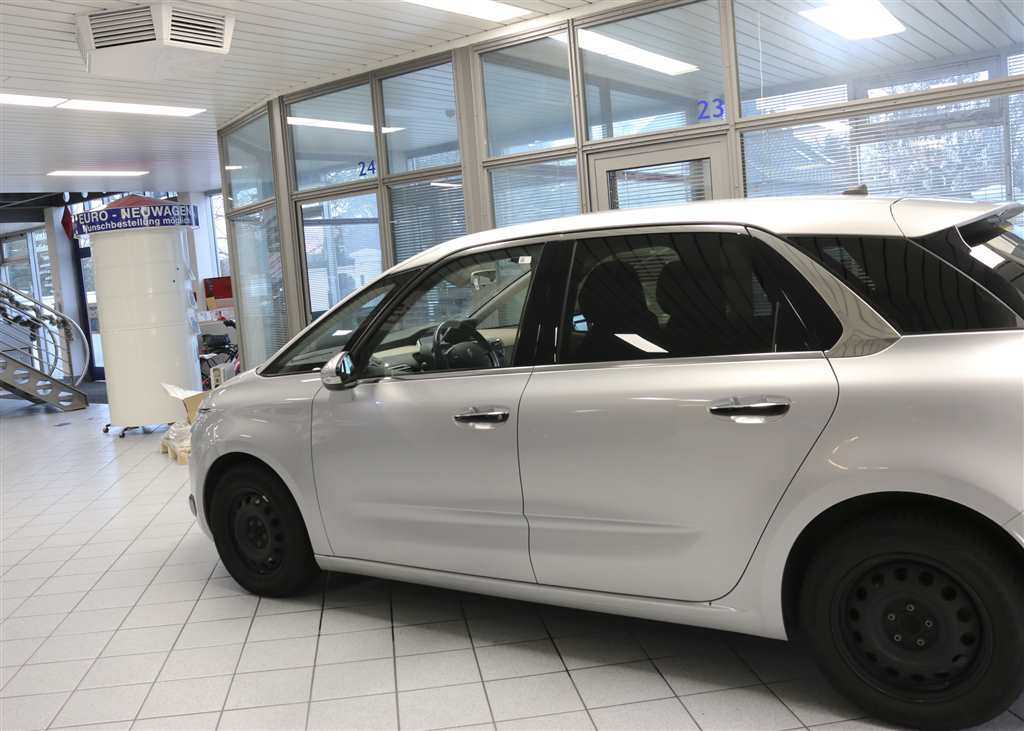 Citroen C4 Picasso  bei Hoffmann Automobile in Wolfsburg kaufen und sofort mitnehmen - Bild 15