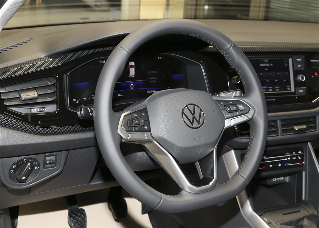 VW Polo  bei Hoffmann Automobile in Wolfsburg kaufen und sofort mitnehmen - Bild 10