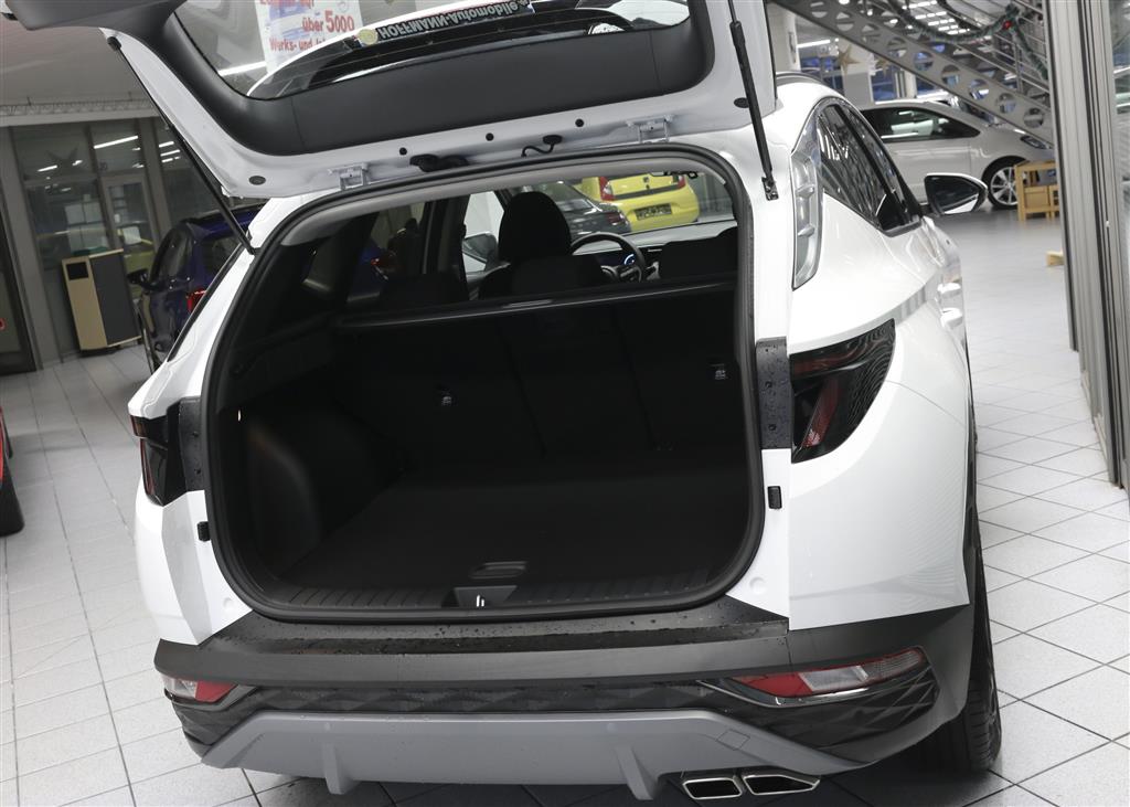 Hyundai Tucson  bei Hoffmann Automobile in Wolfsburg kaufen und sofort mitnehmen - Bild 2