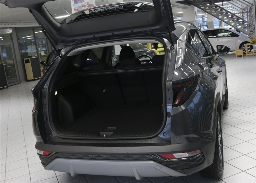 Hyundai Tucson  bei Hoffmann Automobile in Wolfsburg kaufen und sofort mitnehmen - Bild 2