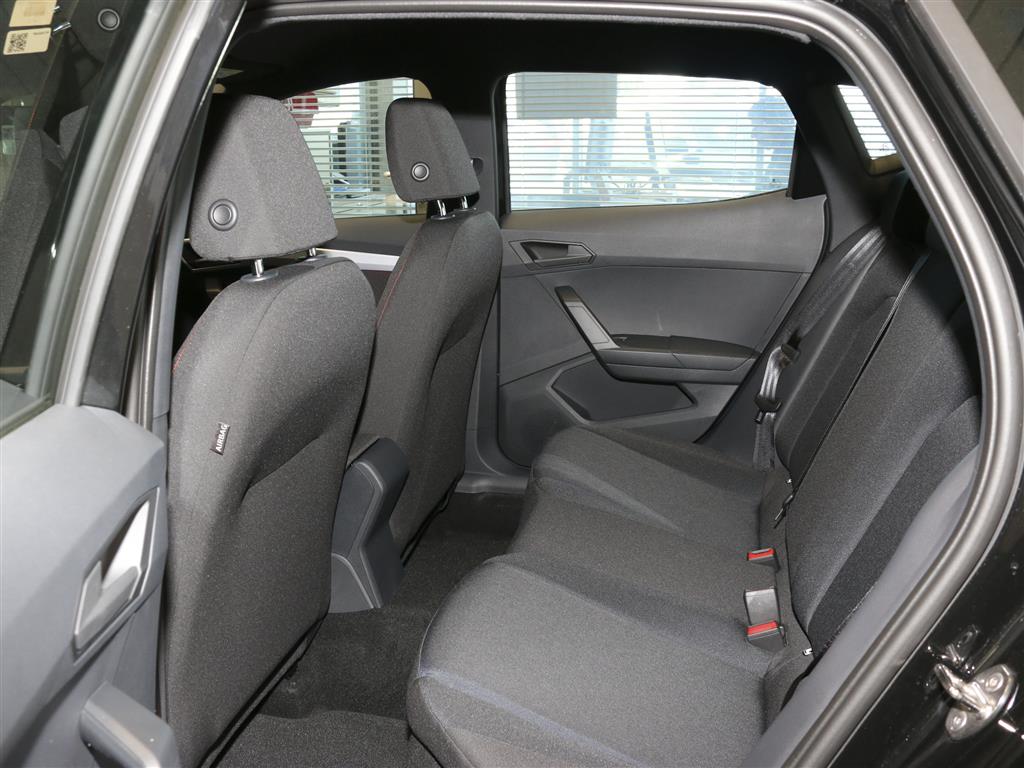 Seat Ibiza  bei Hoffmann Automobile in Wolfsburg kaufen und sofort mitnehmen - Bild 4