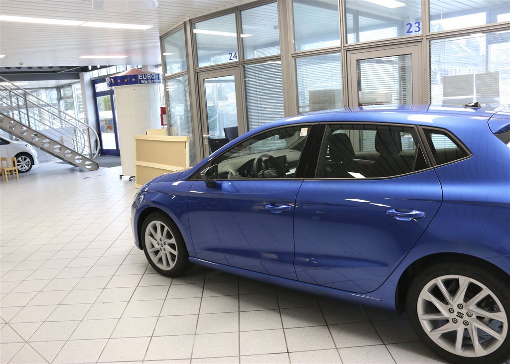 Seat Ibiza  bei Hoffmann Automobile in Wolfsburg kaufen und sofort mitnehmen - Bild 13