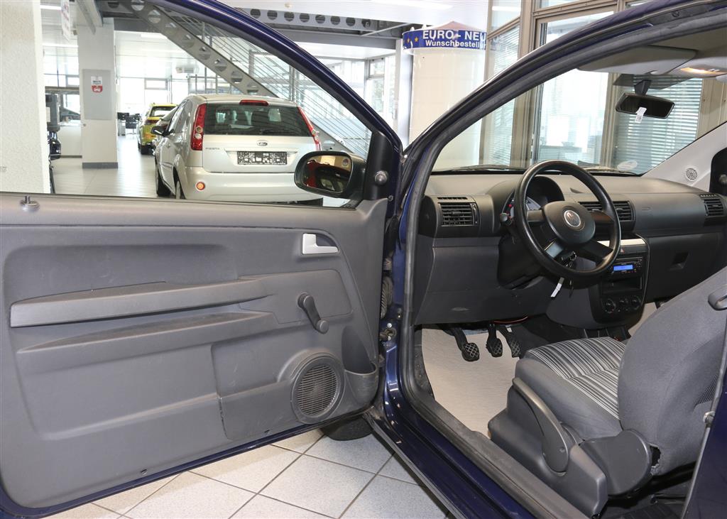 VW Fox  bei Hoffmann Automobile in Wolfsburg kaufen und sofort mitnehmen - Bild 12
