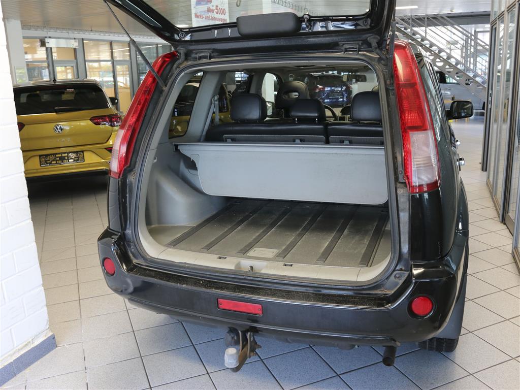 Nissan X-Trail  bei Hoffmann Automobile in Wolfsburg kaufen und sofort mitnehmen - Bild 2