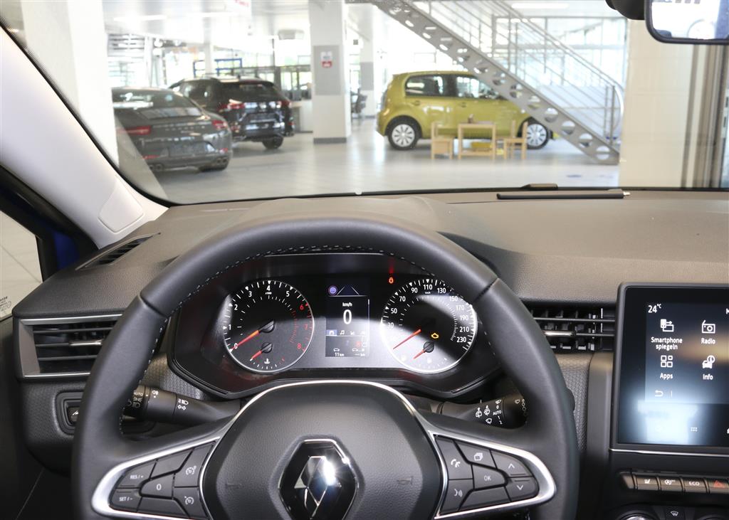 Renault Clio  bei Hoffmann Automobile in Wolfsburg kaufen und sofort mitnehmen - Bild 9