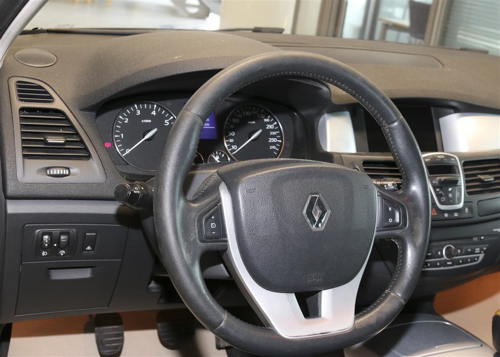 Renault Laguna  bei Hoffmann Automobile in Wolfsburg kaufen und sofort mitnehmen - Bild 10