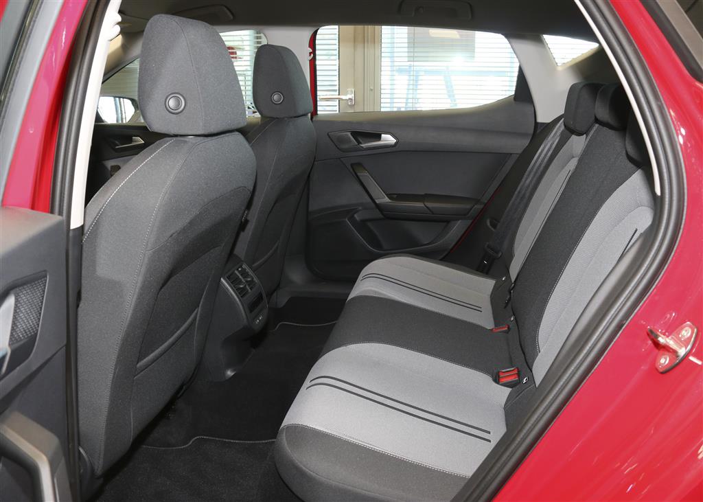 Seat Leon  bei Hoffmann Automobile in Wolfsburg kaufen und sofort mitnehmen - Bild 4