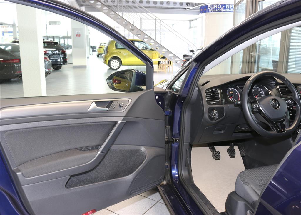 VW Golf Variant  bei Hoffmann Automobile in Wolfsburg kaufen und sofort mitnehmen - Bild 12
