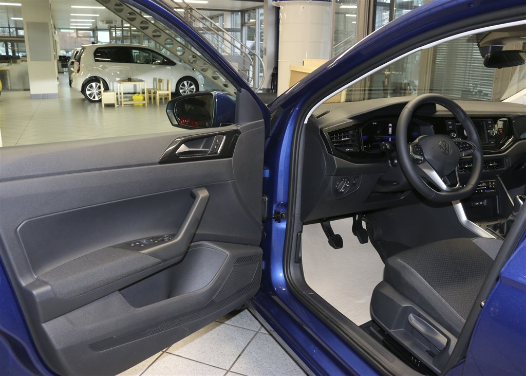VW Polo  bei Hoffmann Automobile in Wolfsburg kaufen und sofort mitnehmen - Bild 12