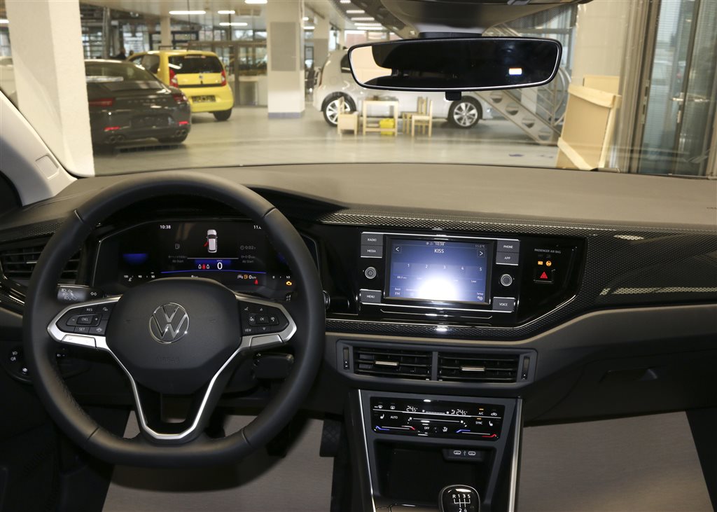 VW Polo  bei Hoffmann Automobile in Wolfsburg kaufen und sofort mitnehmen - Bild 5