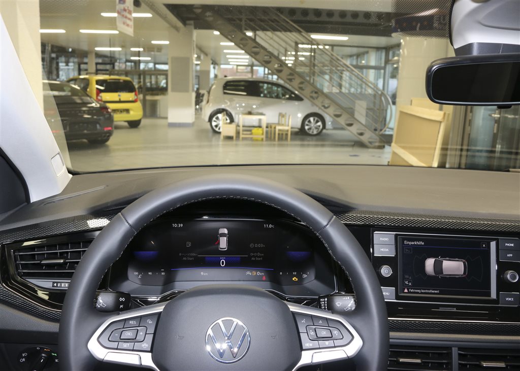 VW Polo  bei Hoffmann Automobile in Wolfsburg kaufen und sofort mitnehmen - Bild 9