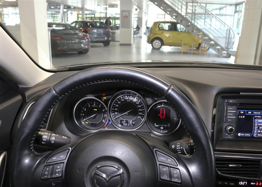 Mazda 6 Kombi  bei Hoffmann Automobile in Wolfsburg kaufen und sofort mitnehmen - Bild 10