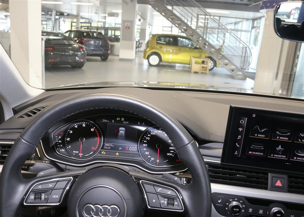 Audi A4 Avant  bei Hoffmann Automobile in Wolfsburg kaufen und sofort mitnehmen - Bild 10