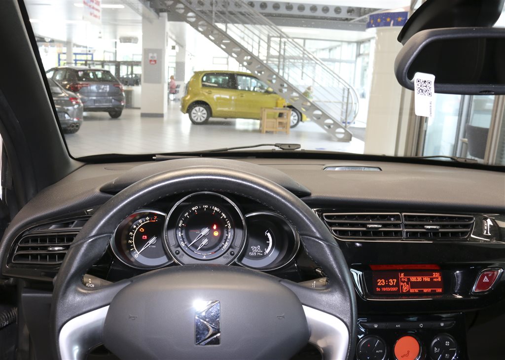 Citroen DS3  bei Hoffmann Automobile in Wolfsburg kaufen und sofort mitnehmen - Bild 11