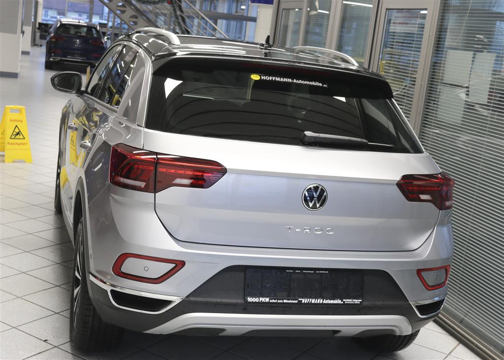 VW T-Roc  bei Hoffmann Automobile in Wolfsburg kaufen und sofort mitnehmen - Bild 3