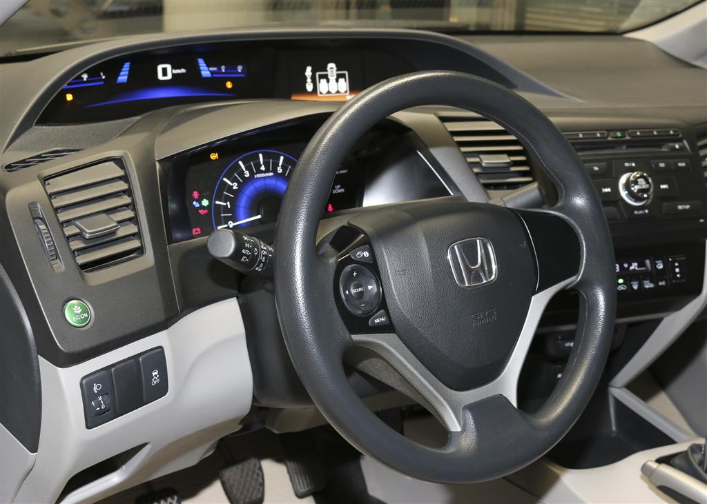 Honda Civic  bei Hoffmann Automobile in Wolfsburg kaufen und sofort mitnehmen - Bild 10