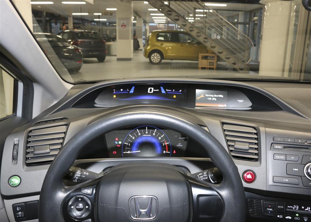 Honda Civic  bei Hoffmann Automobile in Wolfsburg kaufen und sofort mitnehmen - Bild 9