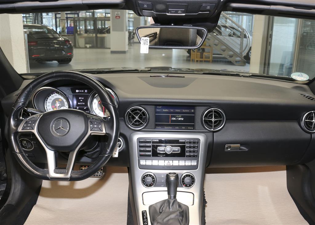 Mercedes-Benz SLK  bei Hoffmann Automobile in Wolfsburg kaufen und sofort mitnehmen - Bild 5