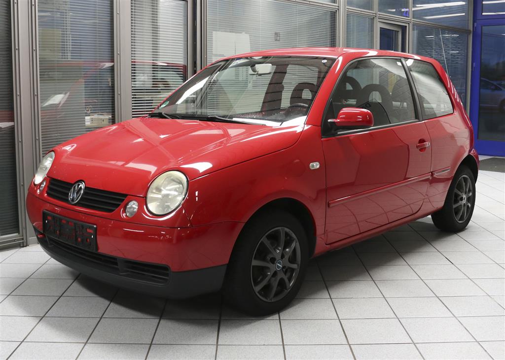 VW Lupo  für nur 1.150,- € bei Hoffmann Automobile in Wolfsburg kaufen und sofort mitnehmen