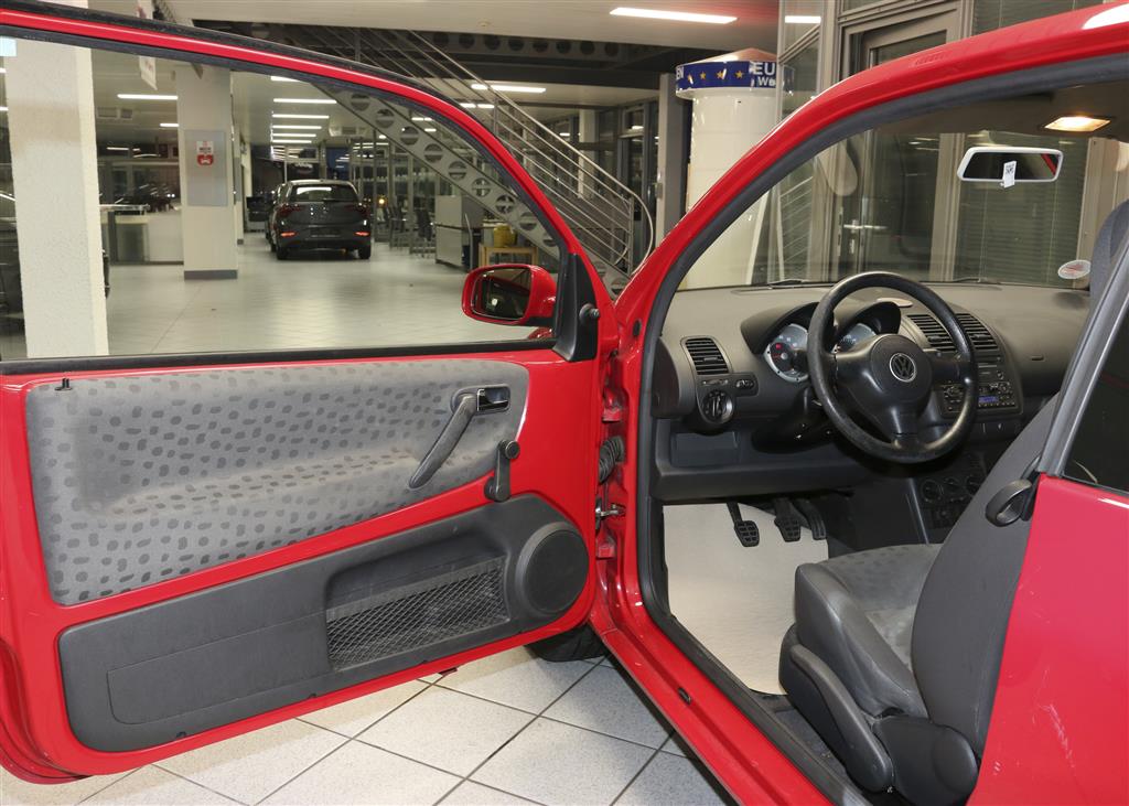 VW Lupo  bei Hoffmann Automobile in Wolfsburg kaufen und sofort mitnehmen - Bild 11