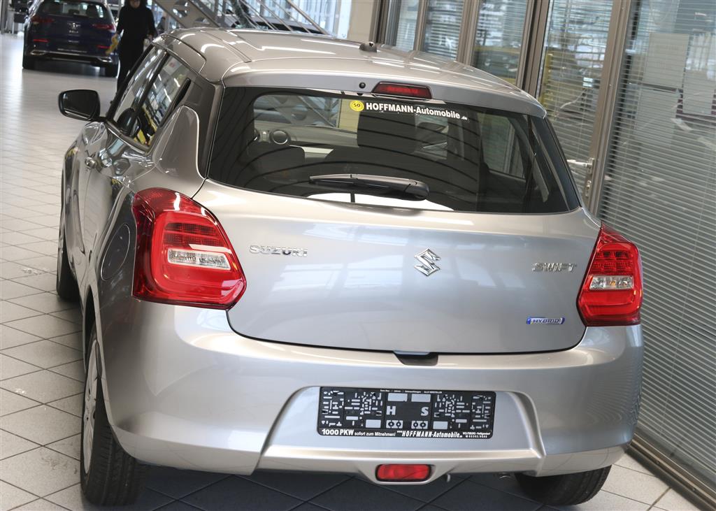 Suzuki Swift  bei Hoffmann Automobile in Wolfsburg kaufen und sofort mitnehmen - Bild 3