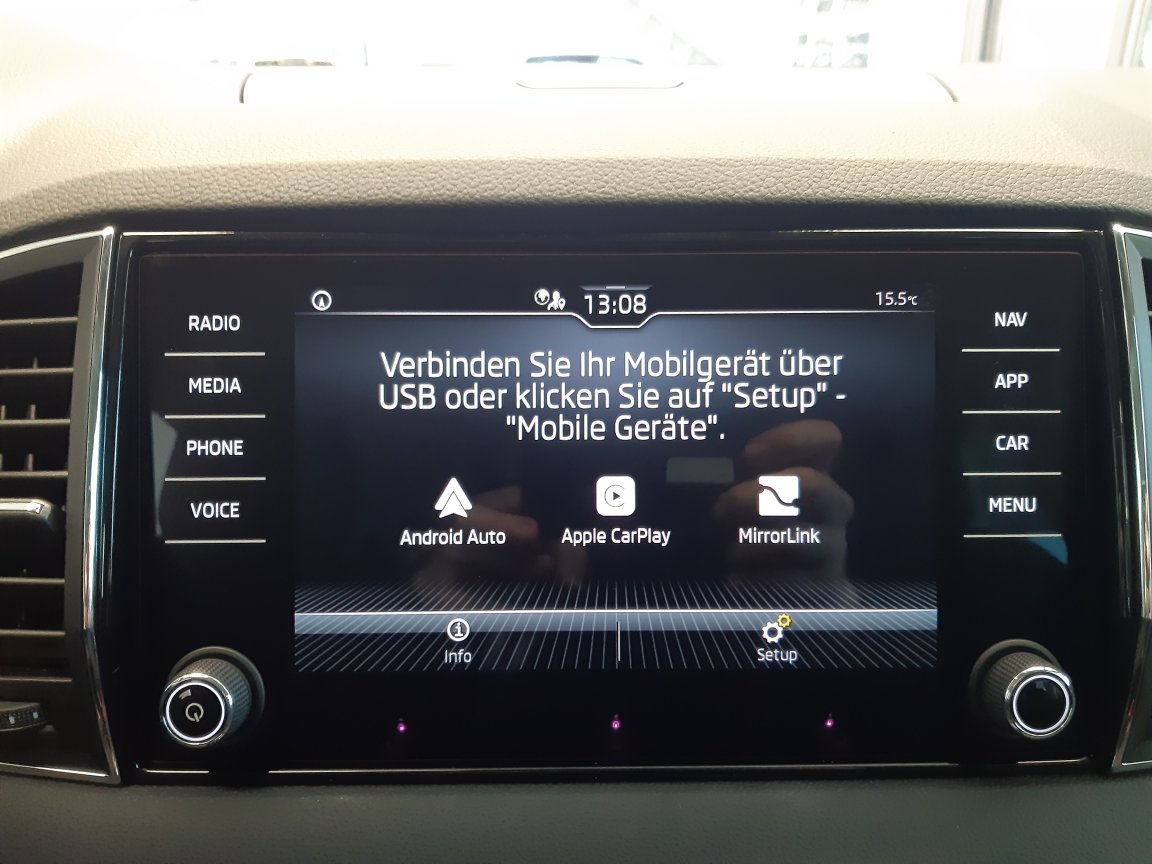 Skoda Karoq  bei Hoffmann Automobile in Wolfsburg kaufen und sofort mitnehmen - Bild 8
