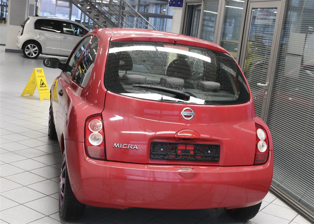 Nissan Micra  bei Hoffmann Automobile in Wolfsburg kaufen und sofort mitnehmen - Bild 3