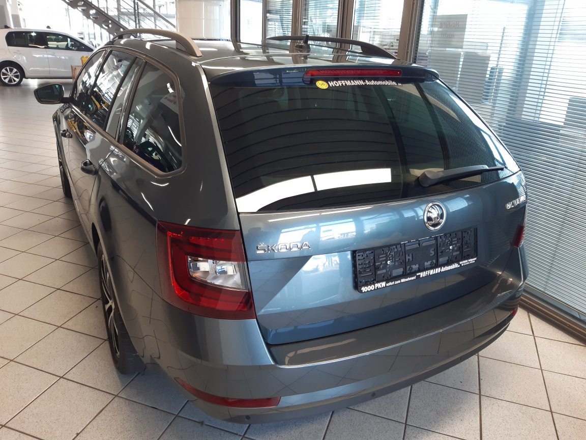 Skoda Octavia Combi  bei Hoffmann Automobile in Wolfsburg kaufen und sofort mitnehmen - Bild 4