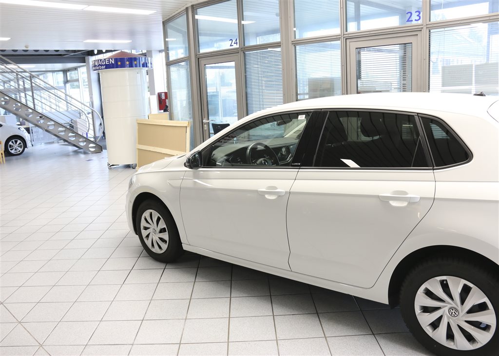 VW Polo  bei Hoffmann Automobile in Wolfsburg kaufen und sofort mitnehmen - Bild 14