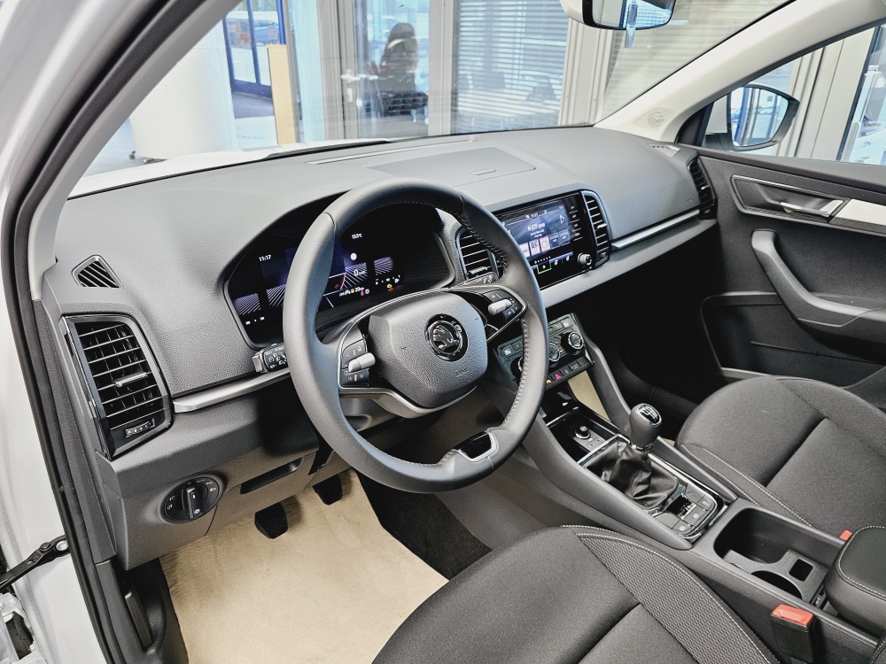 Skoda Karoq  bei Hoffmann Automobile in Wolfsburg kaufen und sofort mitnehmen - Bild 14