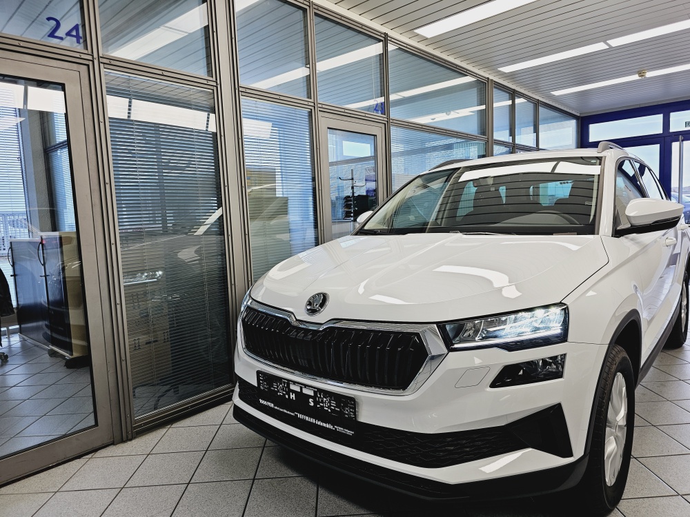 Skoda Karoq  bei Hoffmann Automobile in Wolfsburg kaufen und sofort mitnehmen - Bild 18