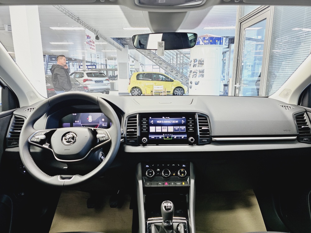 Skoda Karoq  bei Hoffmann Automobile in Wolfsburg kaufen und sofort mitnehmen - Bild 7