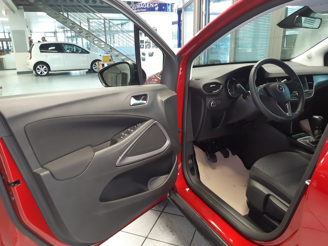 Opel Crossland  bei Hoffmann Automobile in Wolfsburg kaufen und sofort mitnehmen - Bild 13