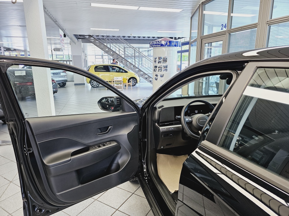 Hyundai Kona  bei Hoffmann Automobile in Wolfsburg kaufen und sofort mitnehmen - Bild 14
