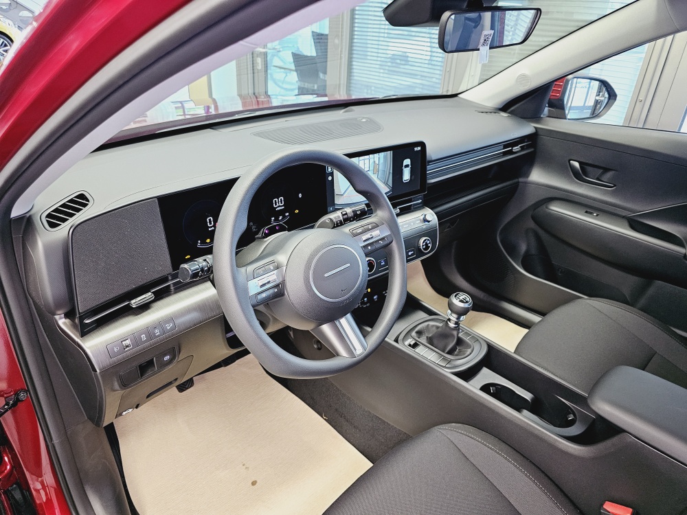 Hyundai Kona  bei Hoffmann Automobile in Wolfsburg kaufen und sofort mitnehmen - Bild 12