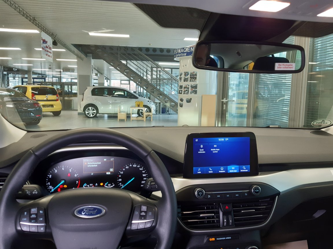 Ford Focus Turnier  bei Hoffmann Automobile in Wolfsburg kaufen und sofort mitnehmen - Bild 10