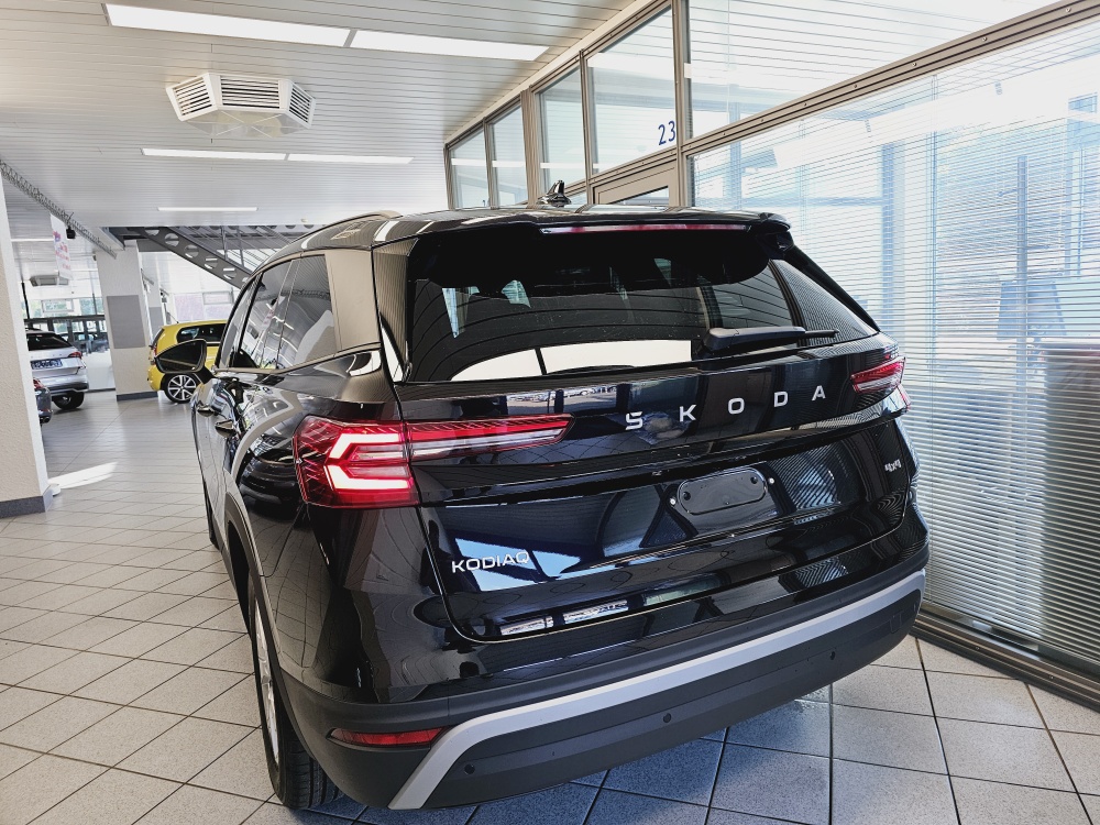 Skoda Kodiaq  bei Hoffmann Automobile in Wolfsburg kaufen und sofort mitnehmen - Bild 3